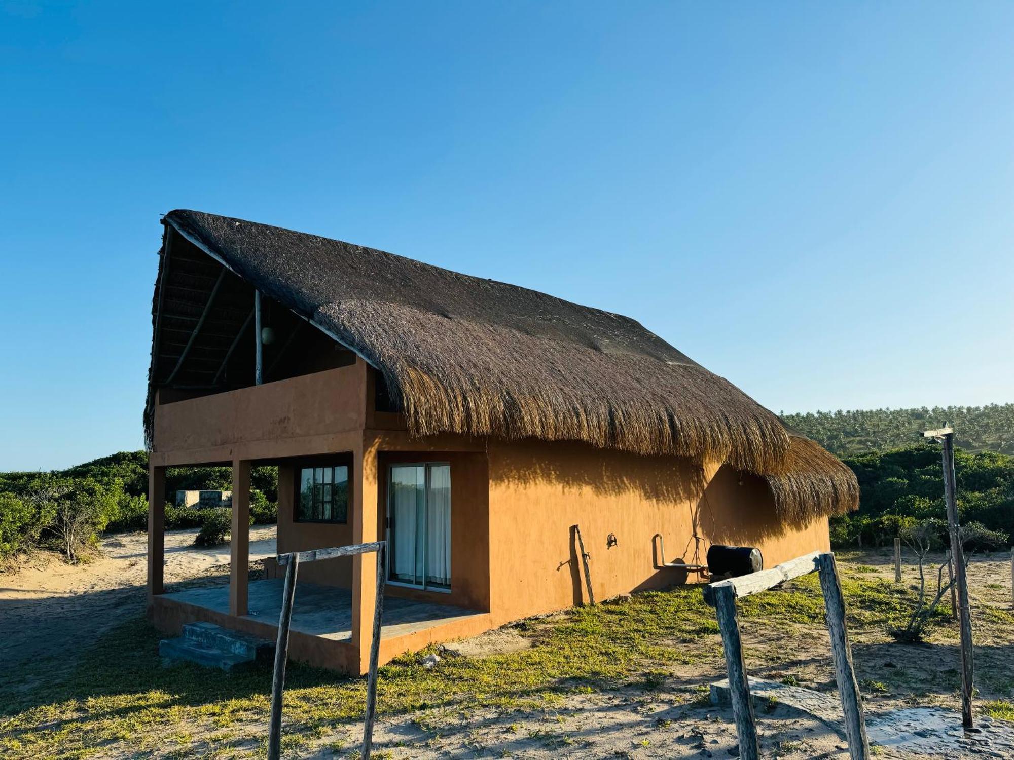 Pelo Mar Eco Lodge Mabsil Exterior photo