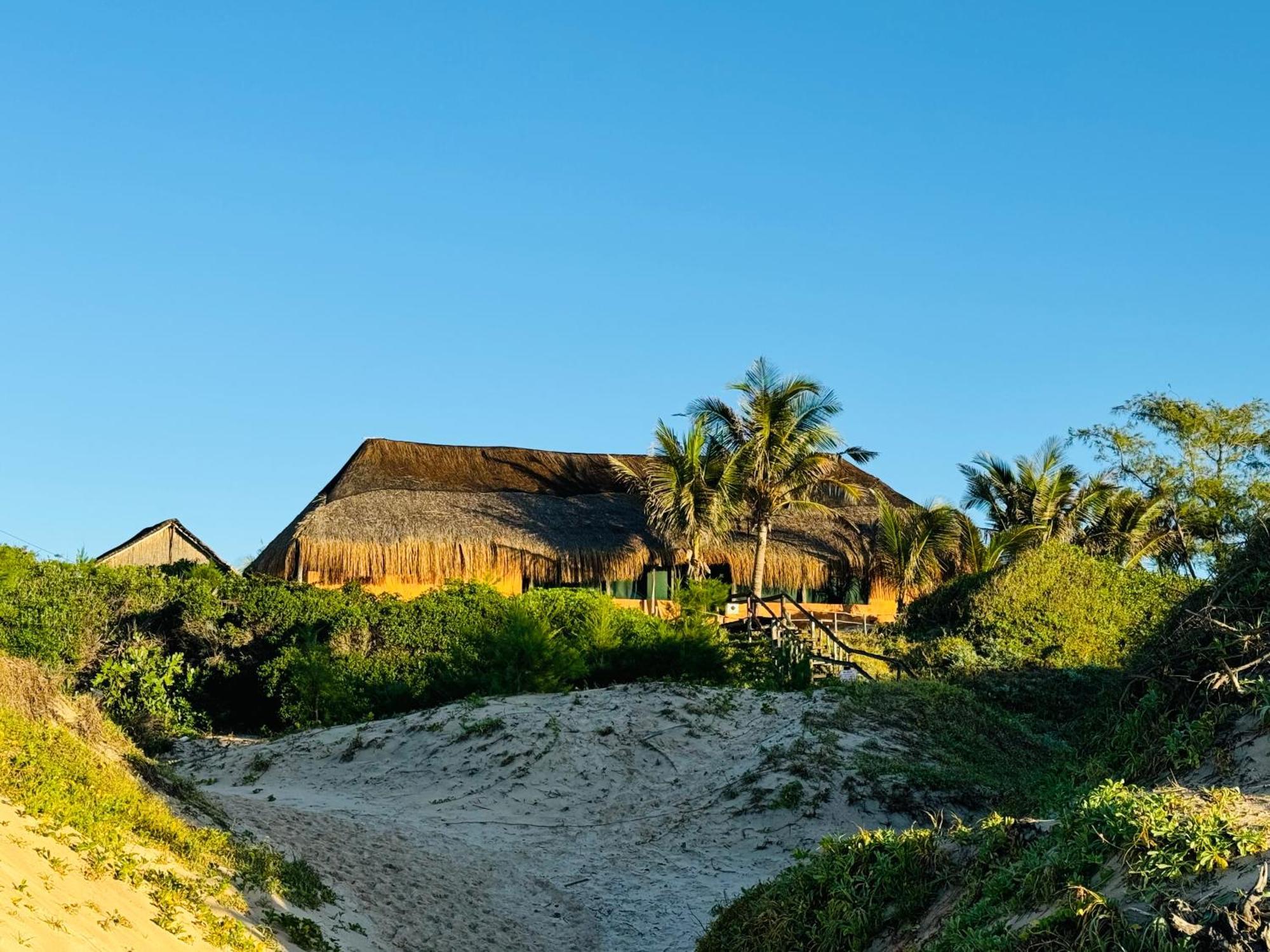 Pelo Mar Eco Lodge Mabsil Exterior photo